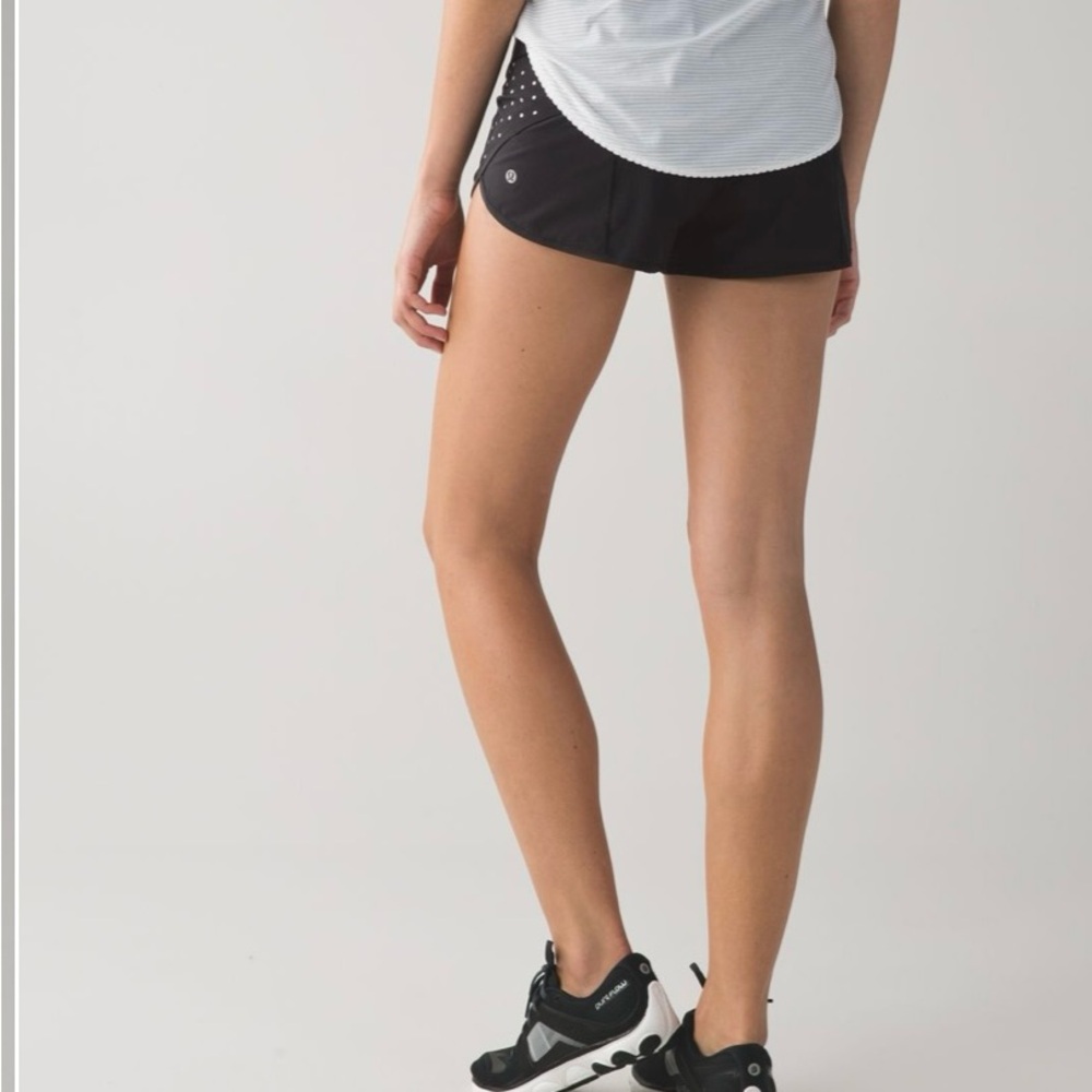 Lululemon" Speed Short Black (Reflective Dots)